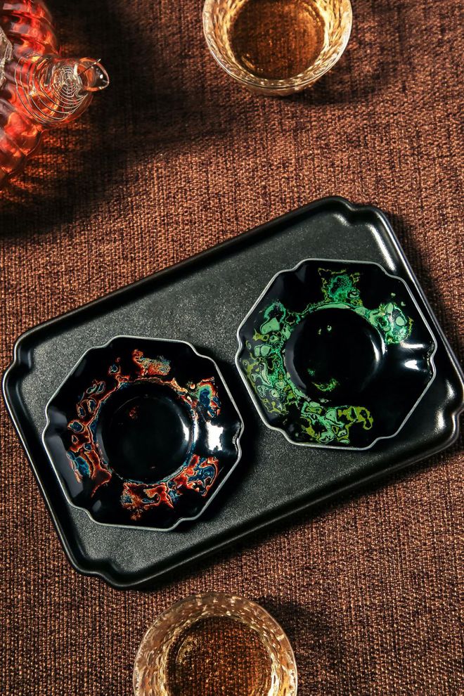 陳俐宇 擇一事，癡一心，終一生！美術設計